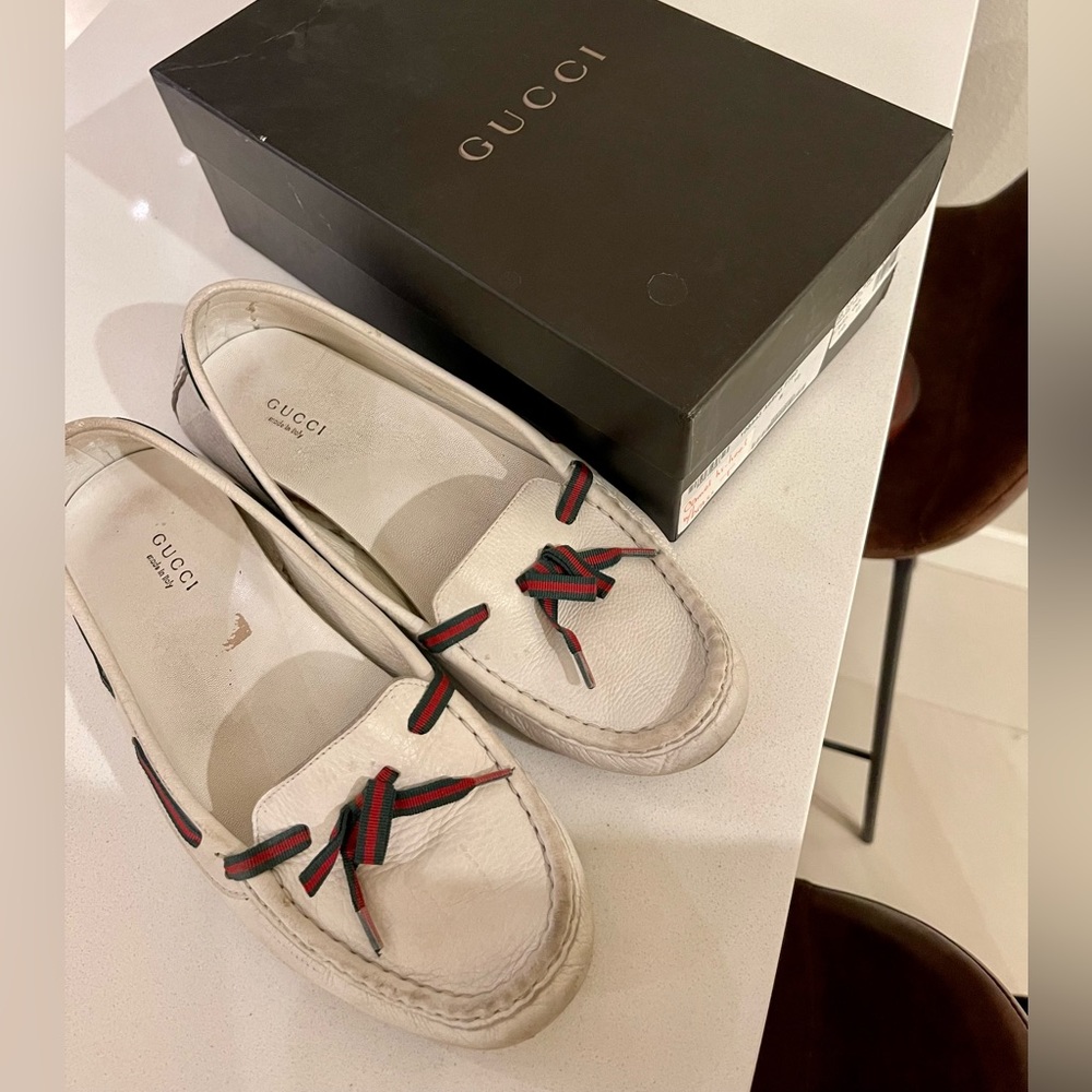 Gucci flats